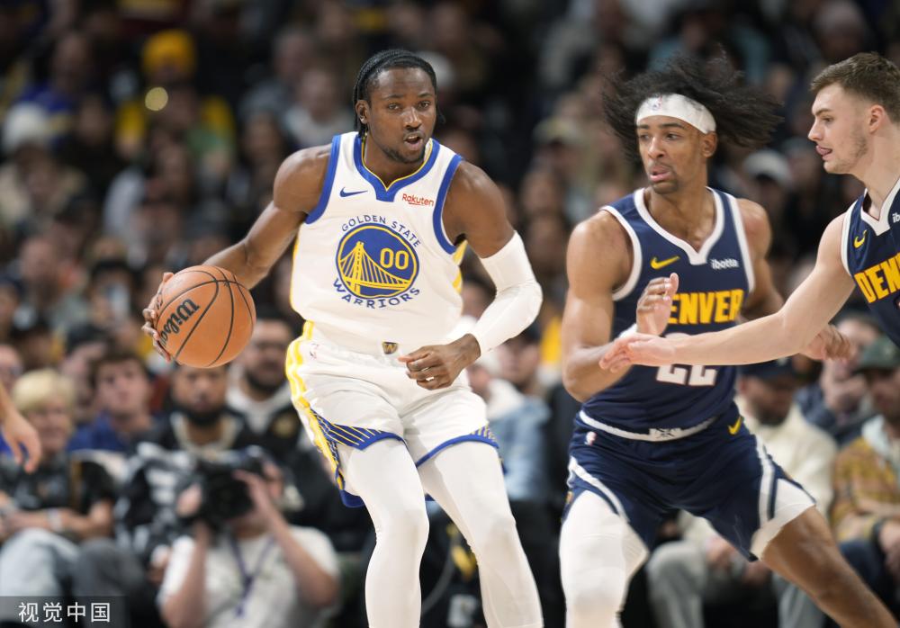 他们终于展 他们终于展