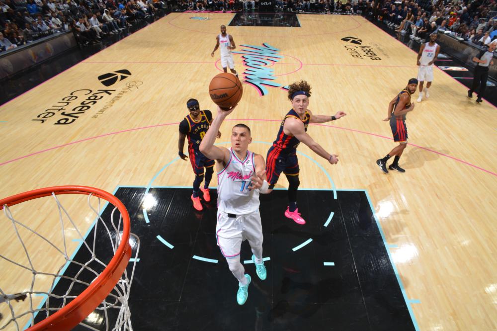 疑问成为媒 疑问成为媒