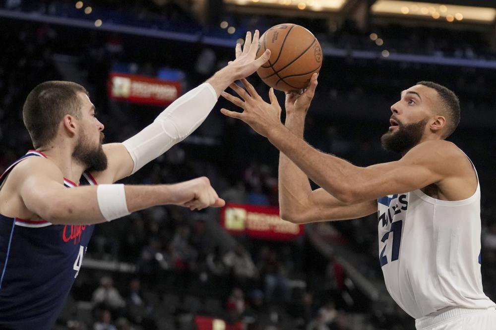 仅关乎费内 仅关乎费内