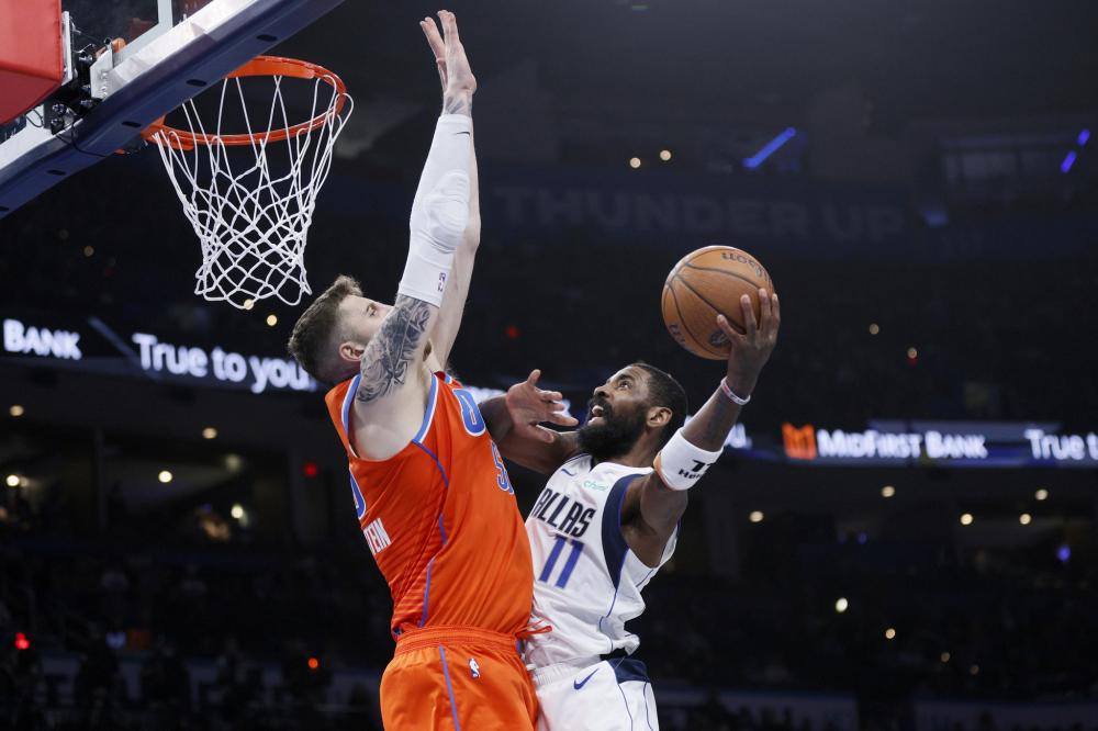 球队中场的 球队中场的