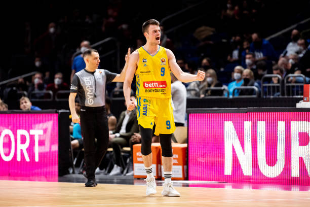 张子宇的缺 张子宇的缺